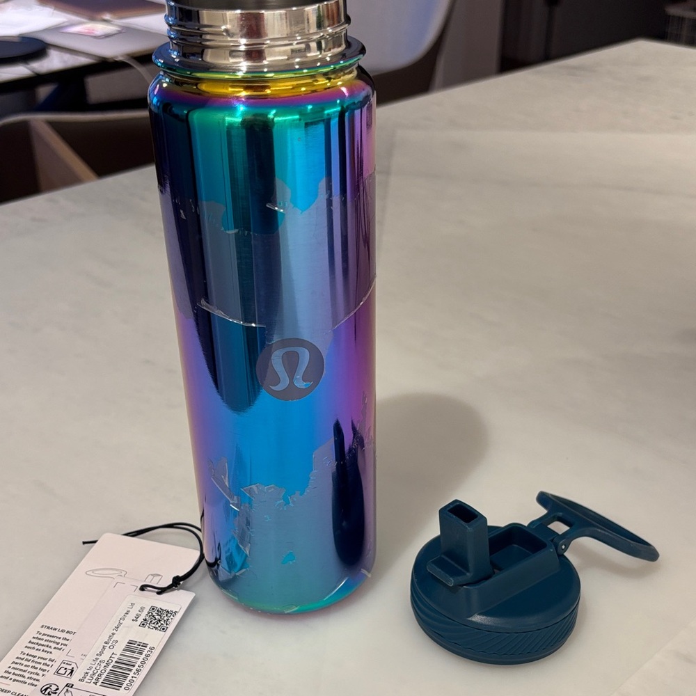 Lululemon Iridescent Water Bottle 24oz